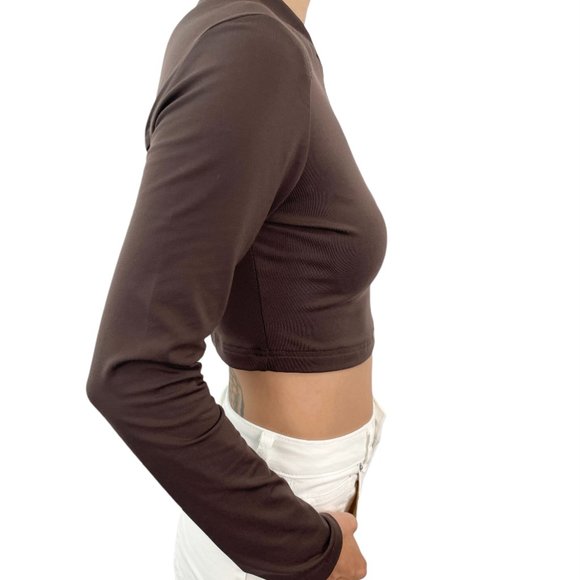 FENDI Cropped Pullover Tops #40 - Picture 4 of 11
